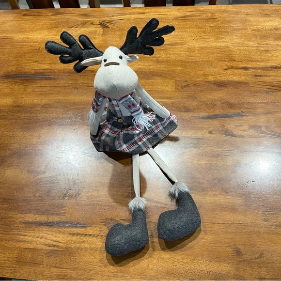 Large Big Size Girl Deer bean bag bottom with dangling legs - Picture 4 of 7